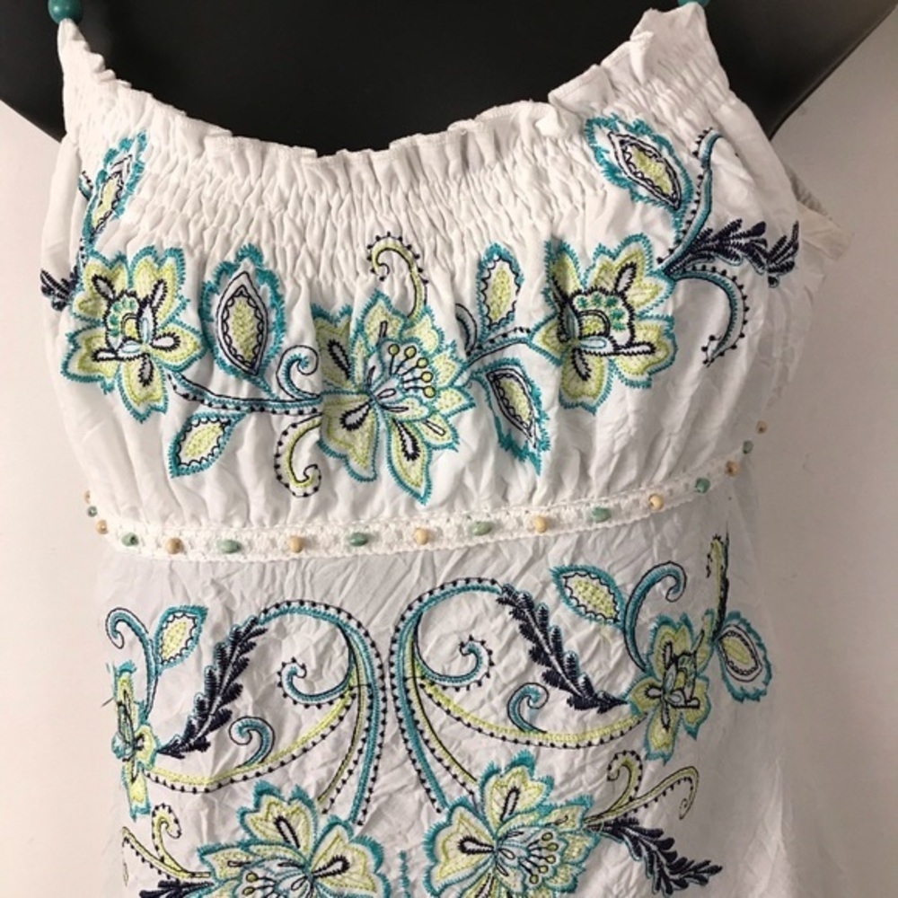 HeartSoul Embroidered Tank - Picture 2 of 7